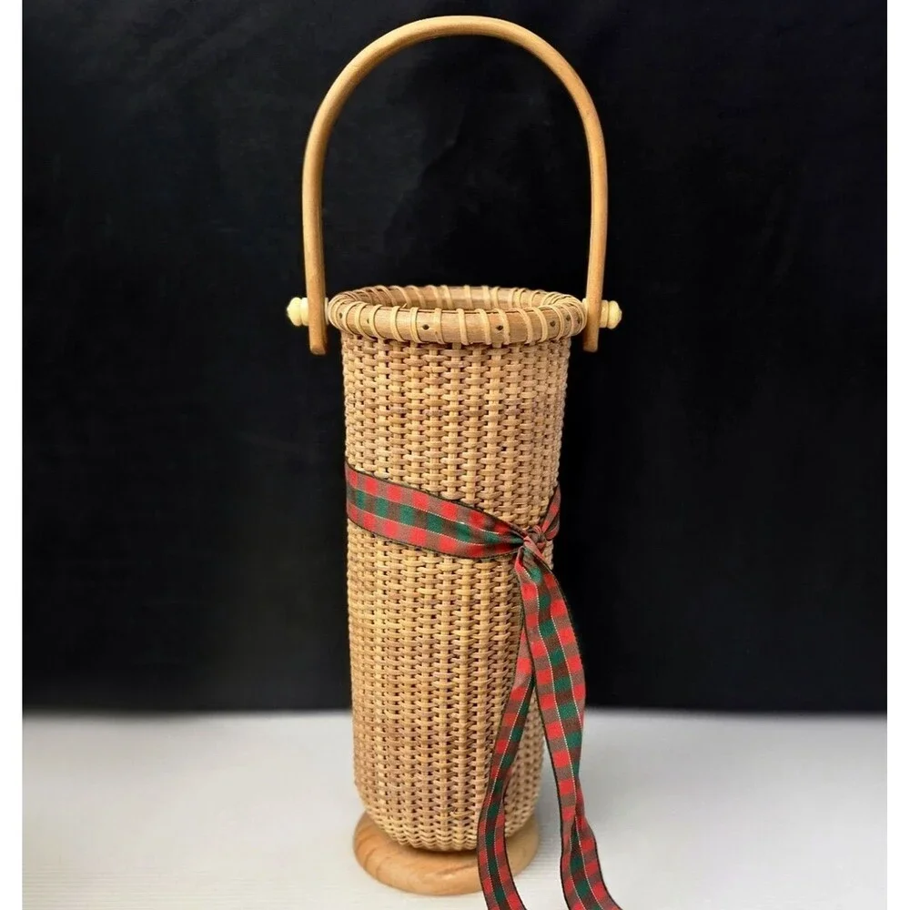 Vintage Nantucket Lightship Style Woven Wine Basket Carrier Cylinder Vase 11